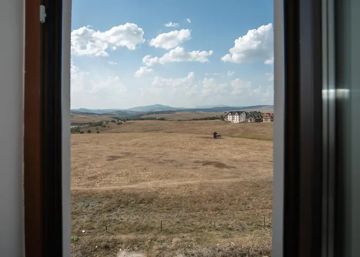 Mountain Paradise شقة زلاتيبور